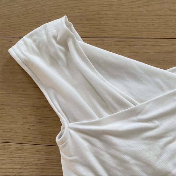 Theory Wrapped Top SS Ribbed Viscose in White - Picture 2 of 7